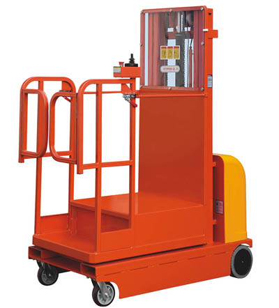 全電動(dòng)行走高空取料機(jī) 全電動(dòng)行走高空取料機(jī)